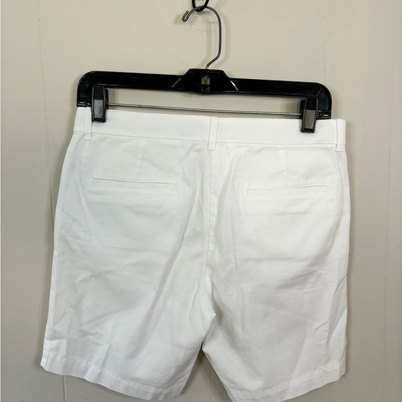 Crewcuts white Bermuda shorts size 16 kids - Picture 3 of 3